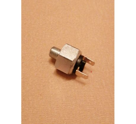 spínač brzdových svetiel 10mm
