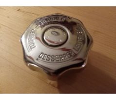 uzáver chladiča s ventilom